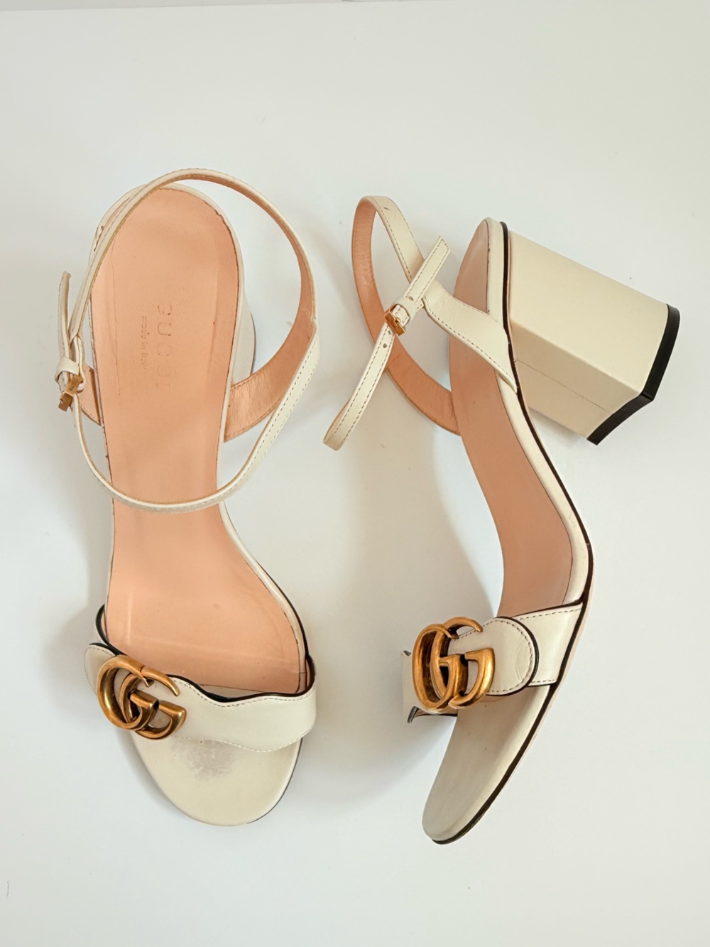 Gucci Marmont GG Block Heel Sandals Ivory White Leather Ankle Strap Heels EU 39